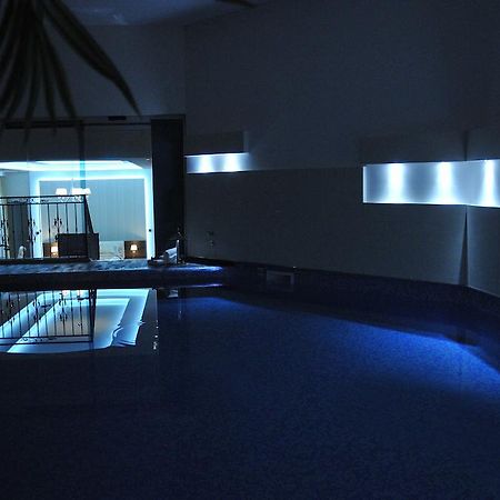Hotel Espana Naselje Starosjedilaca Kültér fotó