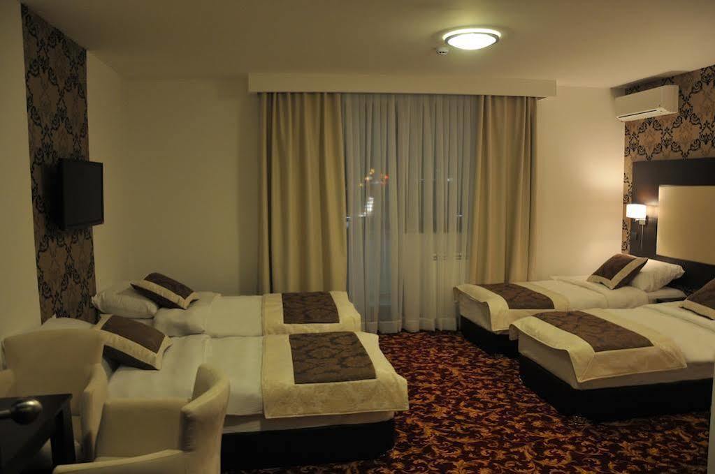 Hotel Espana Naselje Starosjedilaca Kültér fotó