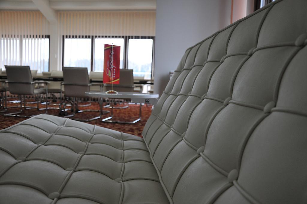 Hotel Espana Naselje Starosjedilaca Kültér fotó