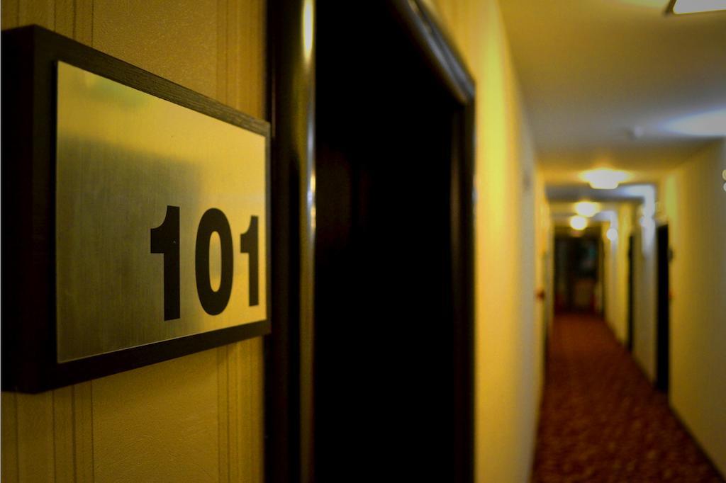 Hotel Espana Naselje Starosjedilaca Kültér fotó